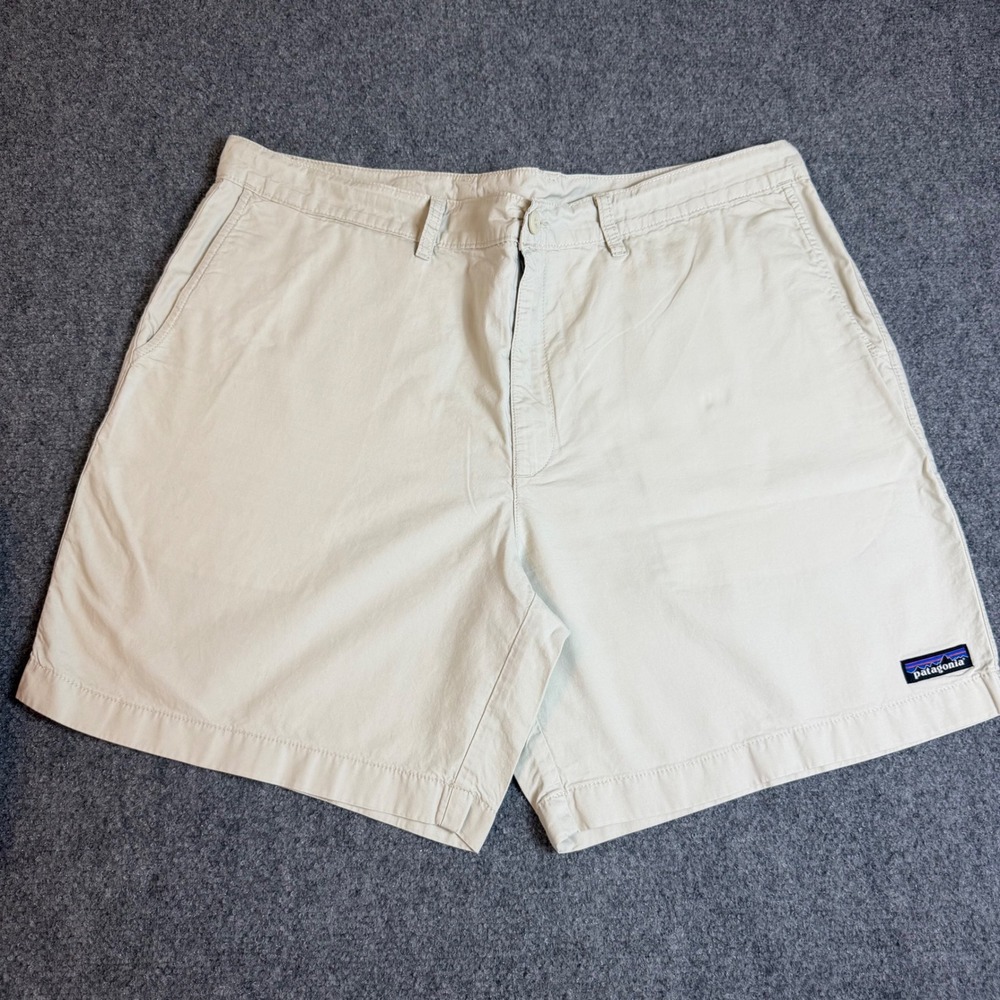 Patagonia Mens Stand Up Shorts Khaki Tan Organic Cotton Hemp Size 40 Outdoors